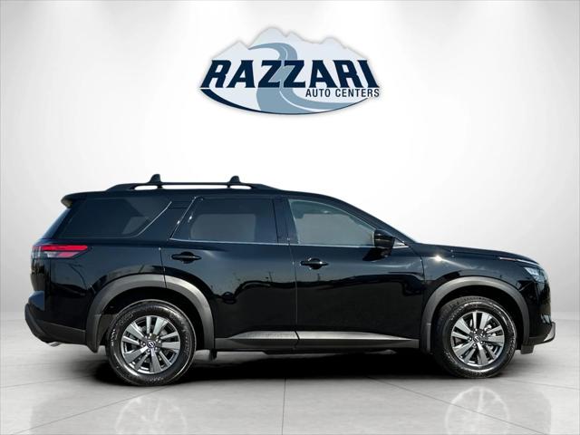 2025 Nissan Pathfinder SV FWD