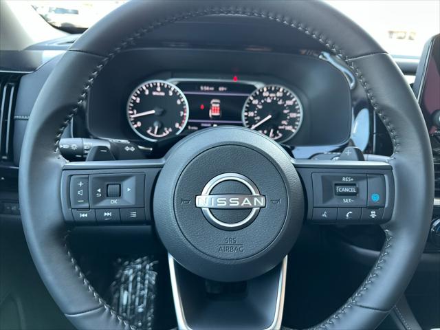 2025 Nissan Pathfinder SV FWD