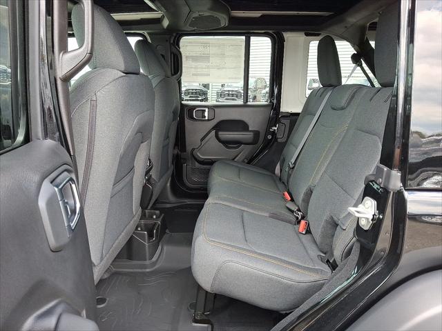 2025 Jeep Wrangler 4-Door Willys 4x4