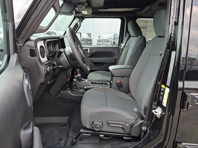 2025 Jeep Wrangler 4-Door Willys 4x4