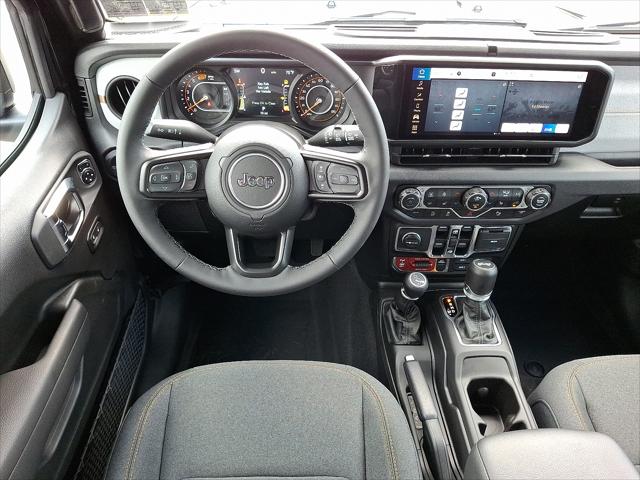 2025 Jeep Wrangler 4-Door Willys 4x4