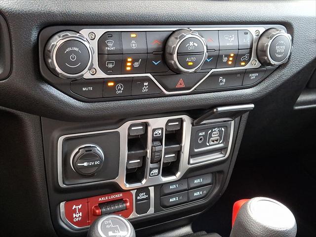 2025 Jeep Wrangler 4-Door Willys 4x4