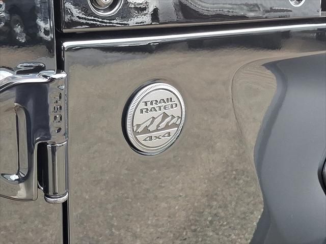 2025 Jeep Wrangler 4-Door Willys 4x4