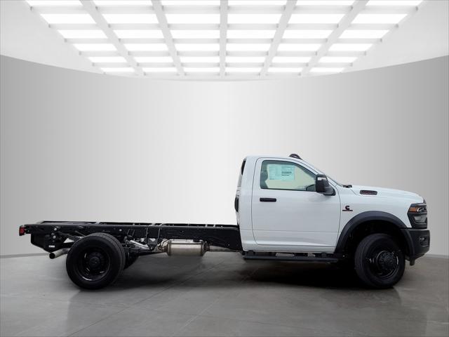 2026 RAM Ram 5500 Chassis Cab RAM 5500 TRADESMAN CHASSIS REGULAR CAB 4X4 84 CA 2026 RAM Ram 5500 Chassis Cab RAM 5500 TRADESMAN CHASSIS REGULAR CAB 4X4 84 CA