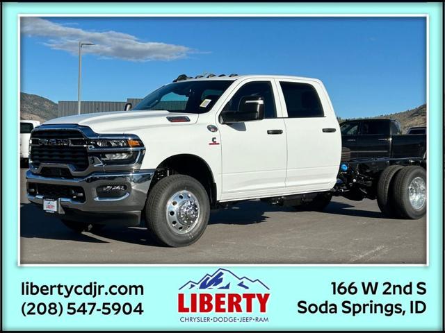 2026 RAM Ram 3500 Chassis Cab RAM 3500 TRADESMAN CREW CAB CHASSIS 4X4 60 CA