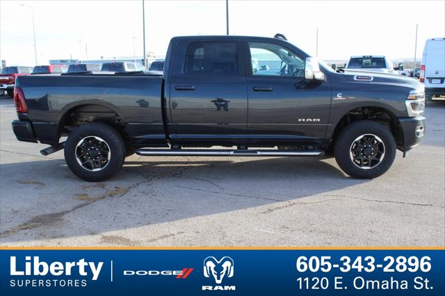 2026 RAM Ram 3500 RAM 3500 LARAMIE CREW CAB 4X4 64 BOX