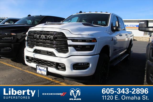 2026 RAM Ram 3500 RAM 3500 LARAMIE CREW CAB 4X4 64 BOX