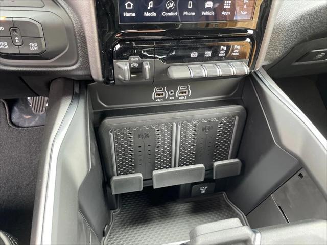 2026 Ram 2500 Laramie Crew Cab 4x4 8' Box