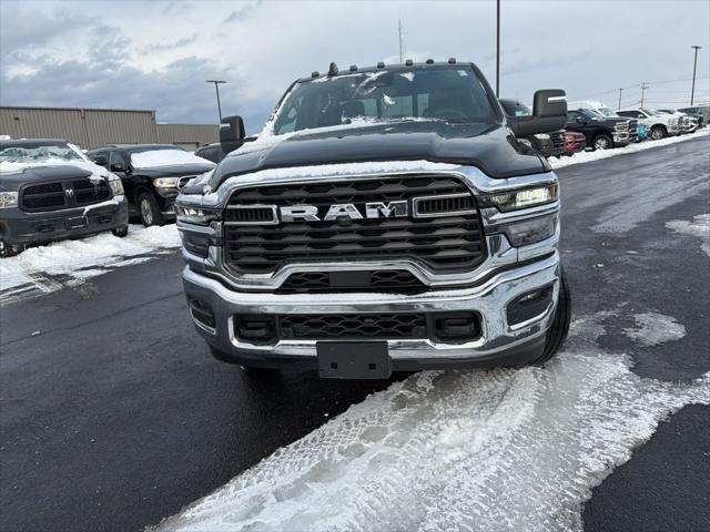 2026 RAM Ram 2500 RAM 2500 TRADESMAN CREW CAB 4X4 64 BOX