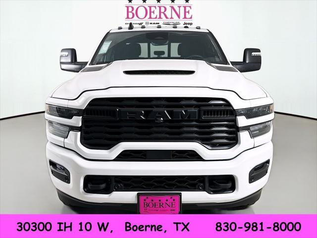 2026 RAM Ram 2500 RAM 2500 BLACK EXPRESS CREW CAB 4X4 64 BOX