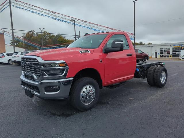 2026 RAM Ram 3500 Chassis Cab RAM 3500 TRADESMAN CHASSIS REGULAR CAB 4X4 60 CA