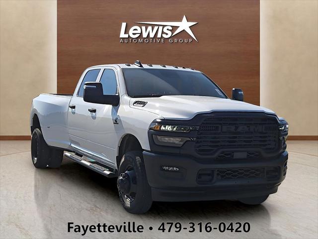 2026 RAM Ram 3500 RAM 3500 TRADESMAN CREW CAB 4X4 8 BOX