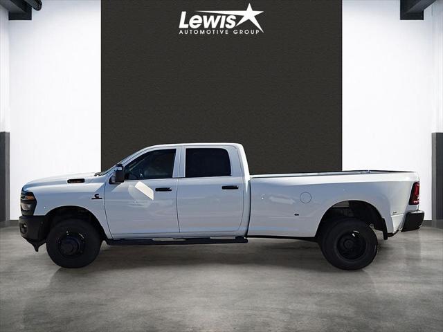 2026 RAM Ram 3500 RAM 3500 TRADESMAN CREW CAB 4X4 8 BOX