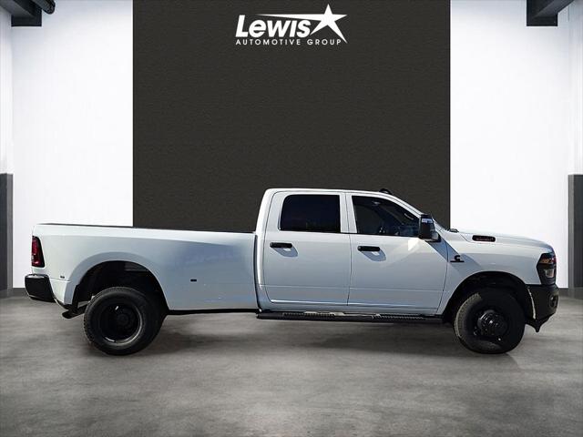 2026 Ram 3500 Tradesman Crew Cab 4x4 8' Box