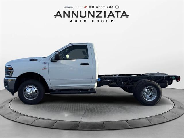 2026 RAM Ram 3500 Chassis Cab RAM 3500 TRADESMAN CHASSIS REGULAR CAB 4X4 60 CA