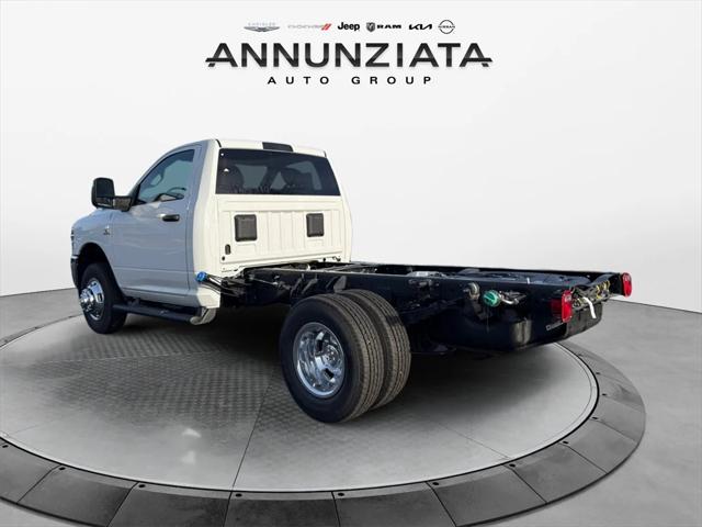 2026 RAM Ram 3500 Chassis Cab RAM 3500 TRADESMAN CHASSIS REGULAR CAB 4X4 60 CA