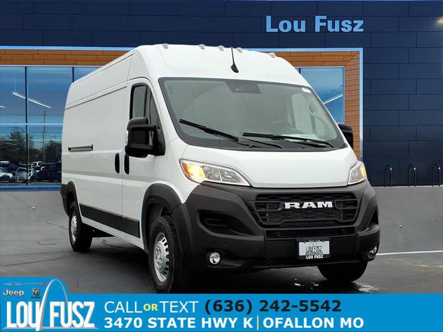 2026 RAM Ram 2500 RAM 2500 TRADESMAN CREW CAB 4X4 64 BOX