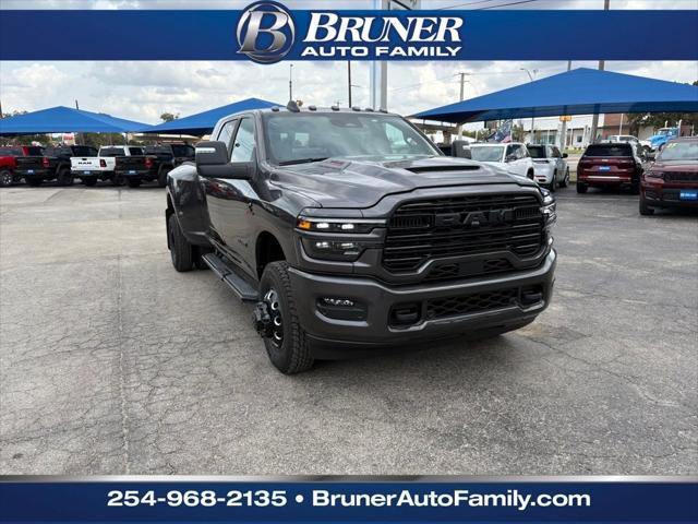 2026 RAM Ram 3500 RAM 3500 LARAMIE MEGA CAB 4X4 64 BOX 2026 RAM Ram 3500 RAM 3500 LARAMIE MEGA CAB 4X4 64 BOX