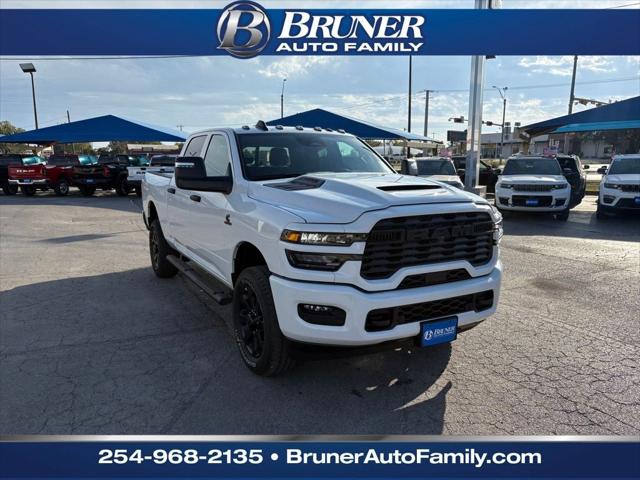 2026 RAM Ram 2500 RAM 2500 BLACK EXPRESS CREW CAB 4X4 64 BOX