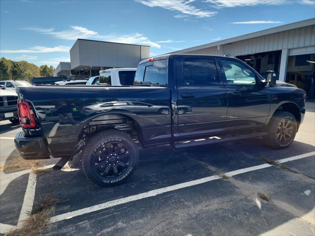 2026 RAM Ram 2500 RAM 2500 BLACK EXPRESS CREW CAB 4X4 64 BOX