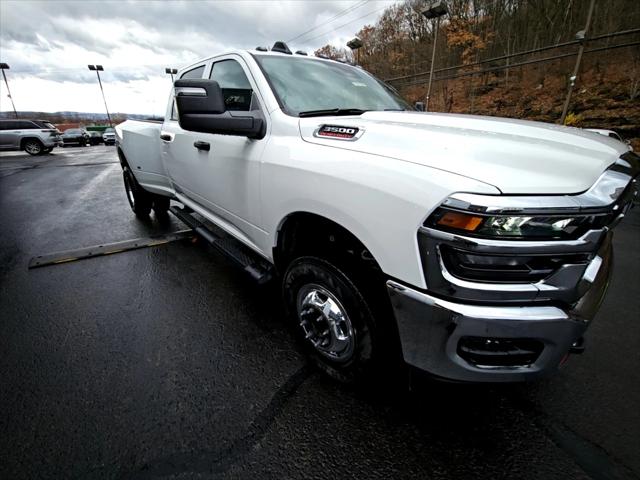 2026 Ram 3500 Tradesman Crew Cab 4x4 8' Box