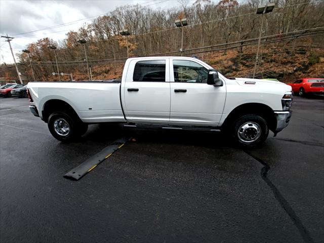 2026 Ram 3500 Tradesman Crew Cab 4x4 8' Box