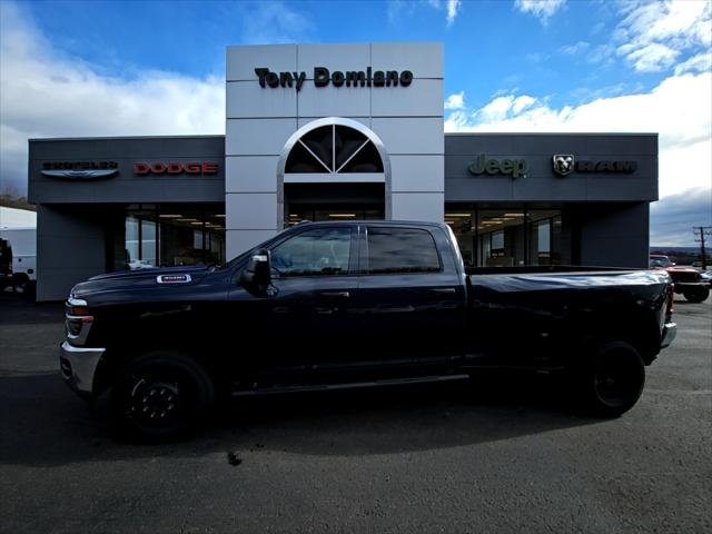 2026 RAM Ram 3500 RAM 3500 TRADESMAN CREW CAB 4X4 8 BOX 2026 RAM Ram 3500 RAM 3500 TRADESMAN CREW CAB 4X4 8 BOX