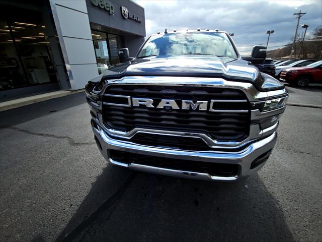 2026 RAM Ram 3500 RAM 3500 TRADESMAN CREW CAB 4X4 8 BOX 2026 RAM Ram 3500 RAM 3500 TRADESMAN CREW CAB 4X4 8 BOX
