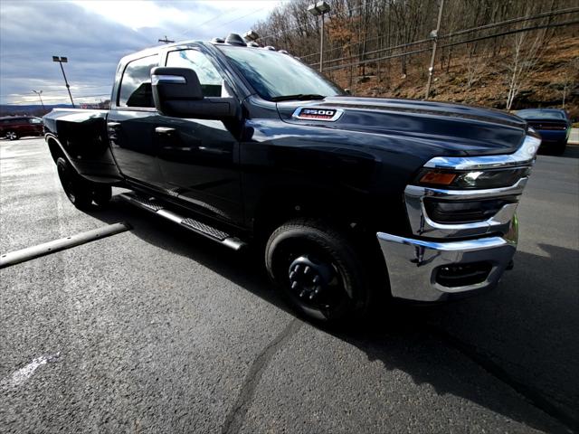2026 Ram 3500 Tradesman Crew Cab 4x4 8' Box