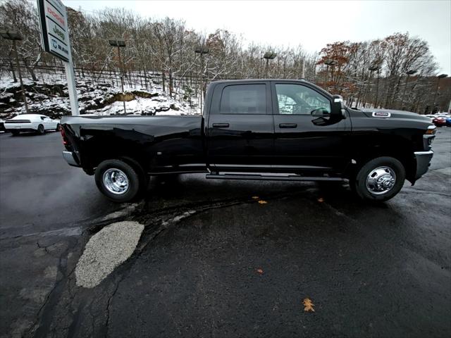 2026 Ram 3500 Tradesman Crew Cab 4x4 8' Box