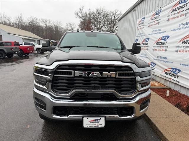 2026 RAM Ram 2500 RAM 2500 TRADESMAN CREW CAB 4X4 64 BOX