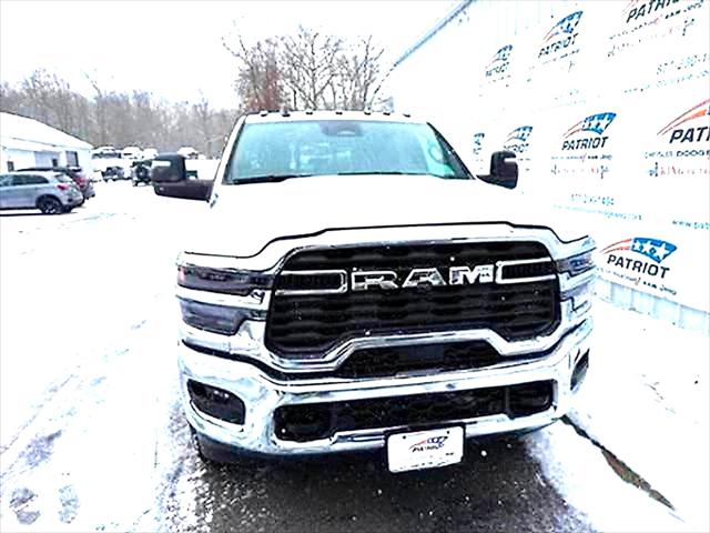 2026 Ram 2500 Tradesman Crew Cab 4x4 6'4" Box