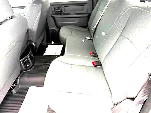 2026 Ram 2500 Tradesman Crew Cab 4x4 6'4" Box