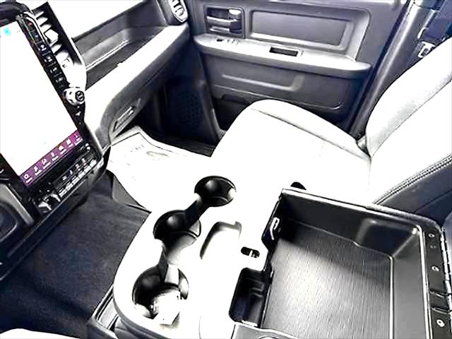 2026 Ram 2500 Tradesman Crew Cab 4x4 6'4" Box