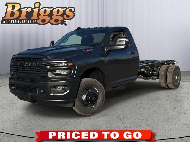 2026 RAM Ram 3500 Chassis Cab RAM 3500 TRADESMAN CHASSIS REGULAR CAB 4X4 84 CA