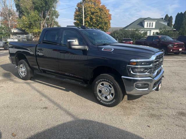 2026 RAM Ram 2500 RAM 2500 TRADESMAN CREW CAB 4X4 64 BOX