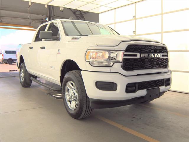 2019 RAM 2500 Tradesman Crew Cab 4x4 64 Box
