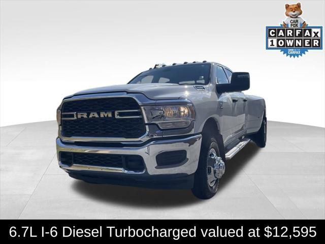 2024 RAM 3500 Tradesman Crew Cab 4x4 8 Box