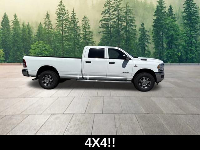 2022 RAM 2500 Tradesman Crew Cab 4x4 8 Box