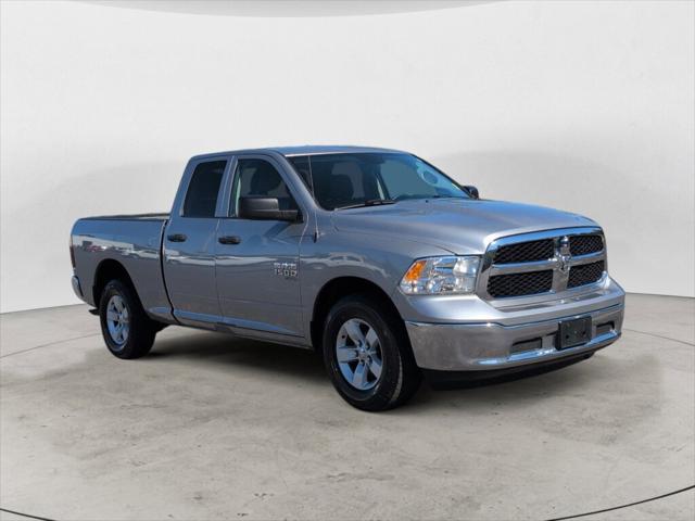 2024 RAM 1500 Classic SLT Quad Cab 4x2 64 Box 2024 RAM 1500 Classic SLT Quad Cab 4x2 64 Box