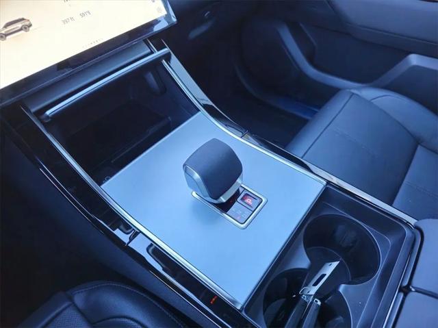 2025 Land Rover Range Rover Velar P250 S