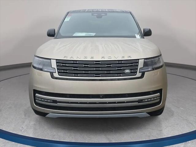 2025 Land Rover Range Rover P530 SE