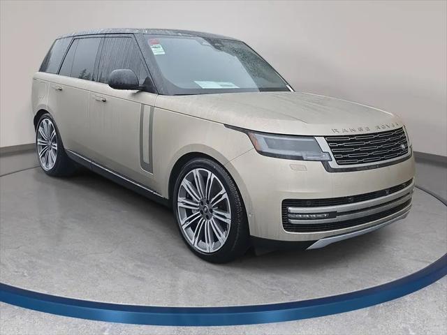 2025 Land Rover Range Rover P530 SE