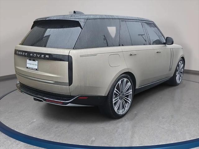 2025 Land Rover Range Rover P530 SE