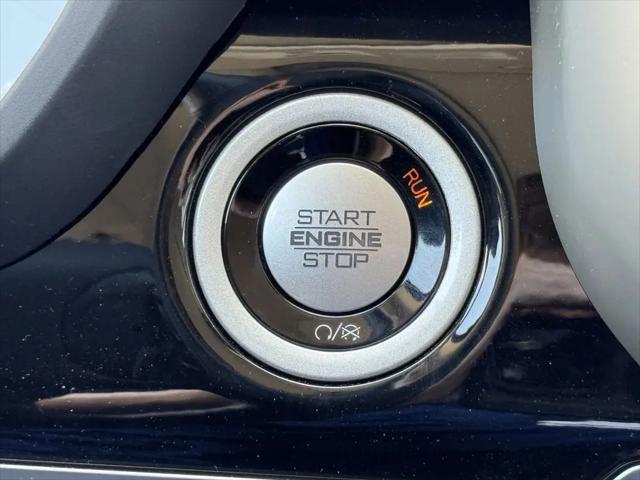 2025 Ram 1500 Tungsten Crew Cab 4x4 5'7" Box
