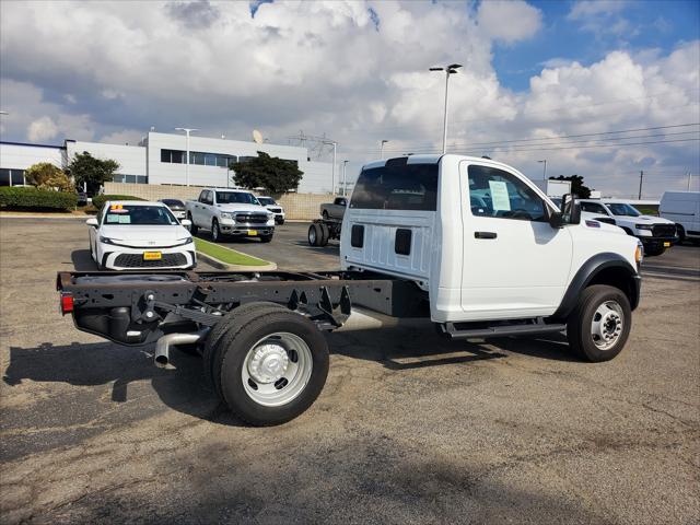 2024 RAM 5500 Chassis Tradesman/SLT