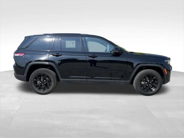 2024 Jeep Grand Cherokee Altitude 4x4 2024 Jeep Grand Cherokee Altitude 4x4
