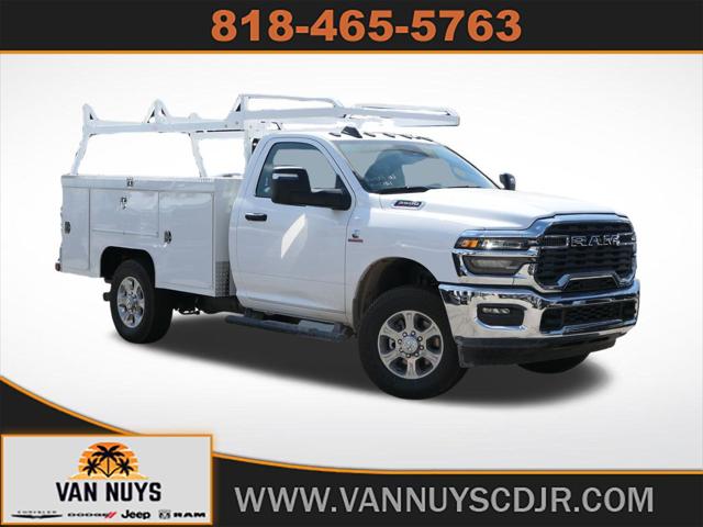 2026 RAM Ram 3500 Chassis Cab RAM 3500 TRADESMAN CHASSIS REGULAR CAB 4X4 60 CA 2026 RAM Ram 3500 Chassis Cab RAM 3500 TRADESMAN CHASSIS REGULAR CAB 4X4 60 CA