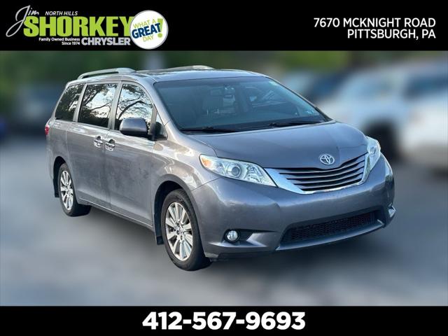 2017 Toyota Sienna XLE 7 Passenger