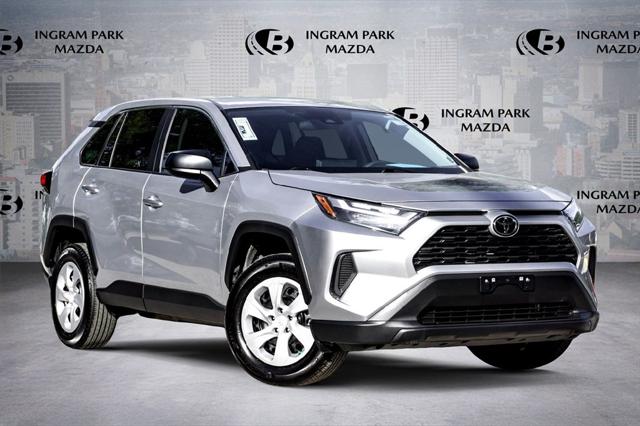 2024 Toyota RAV4 LE 2024 Toyota RAV4 LE